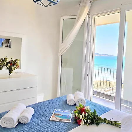 Sea Vista 158 - Happy Apartment