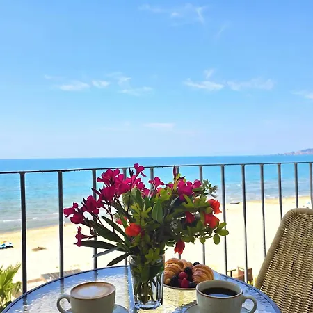 Sea Vista 158 - Happy *