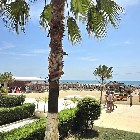 Sea Vista 158 - Happy *